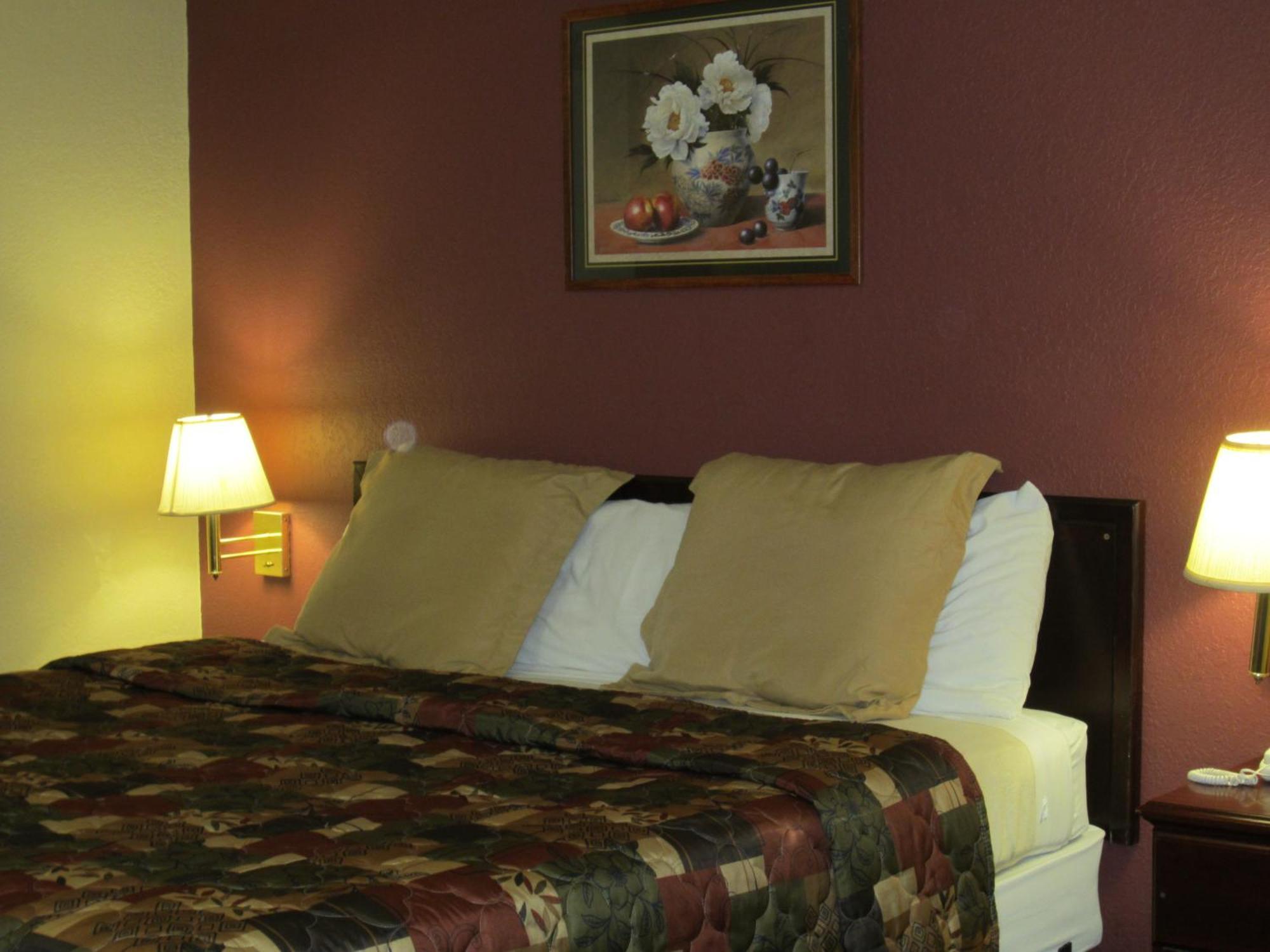First Western Inn - Fairmont City Luaran gambar